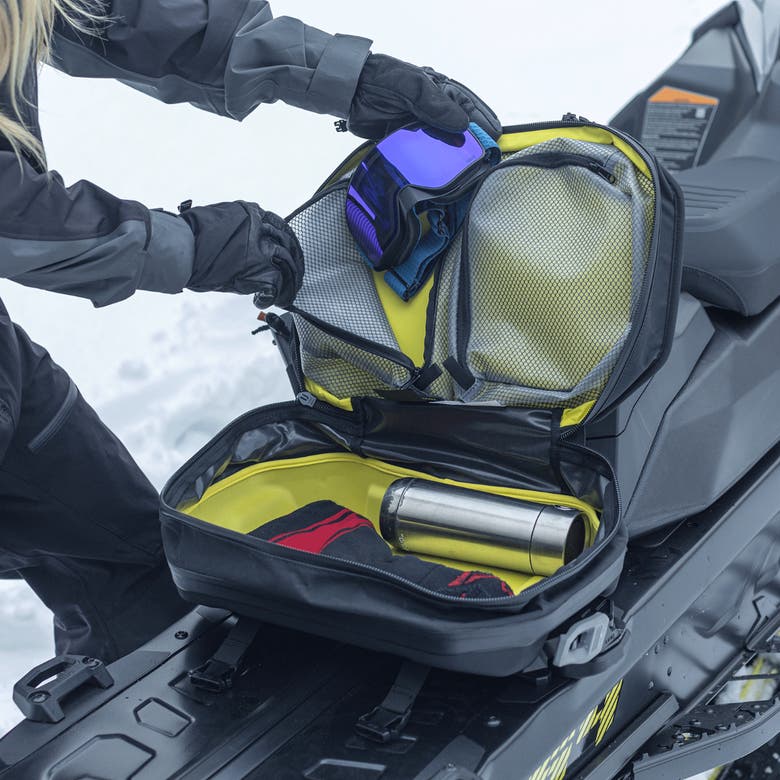 Ski-Doo LinQ 5.3 US Gal (20 L) Deep Snow Expandable Bag