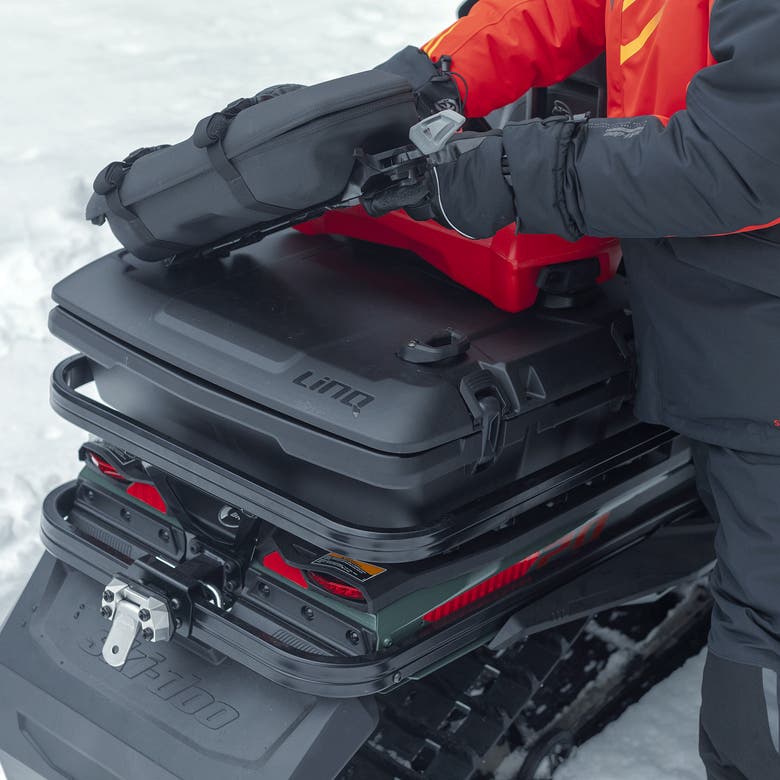 Ski-Doo LinQ 15.9 US Gal (60 L) Low Profile Cargo Box