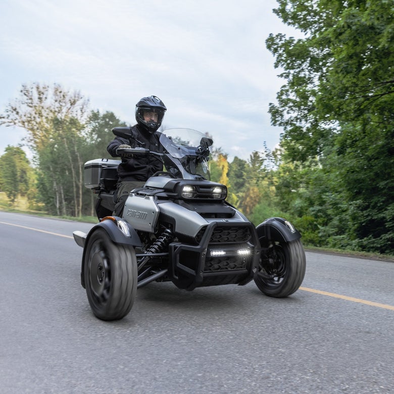 Adventure Front Bumper Can-Am Canyon
