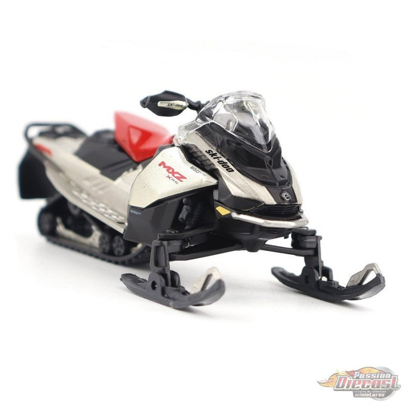Ski-Doo MXZ X-RS Snowmobile in Spartan Red - Diecast Master 1/32