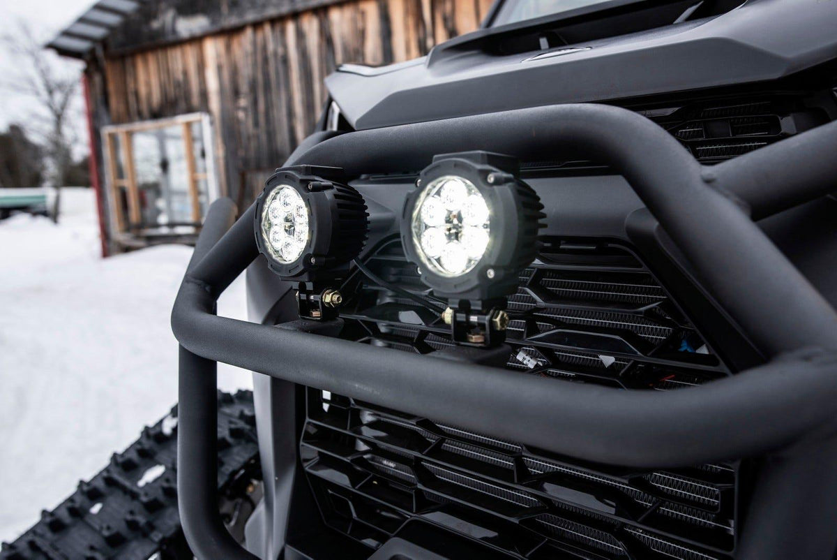 3.5″ (9 cm) LED Flood Lights (2 x 14 W) - Factory Recreation