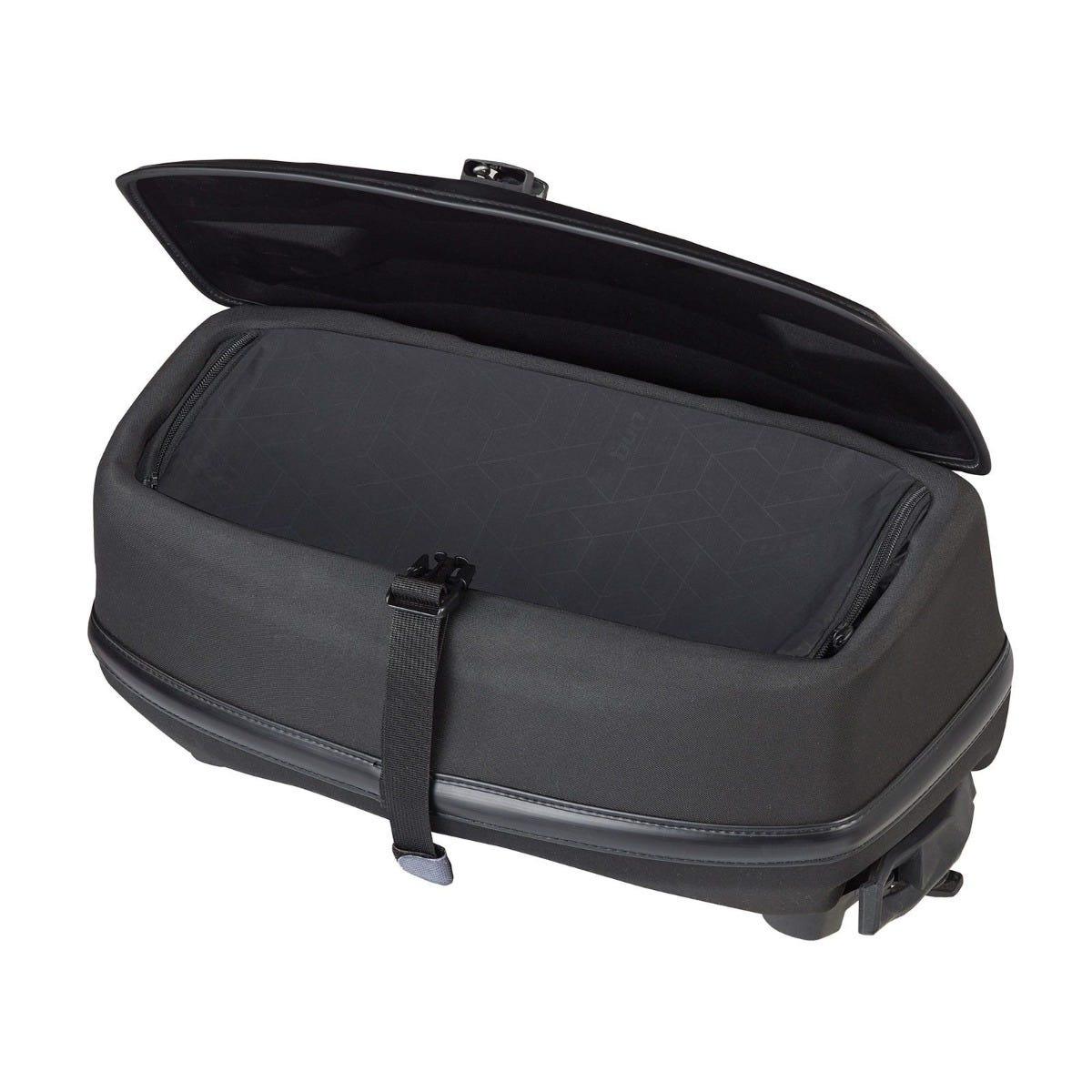 LinQ Sport Bag - 17L - Factory Recreation