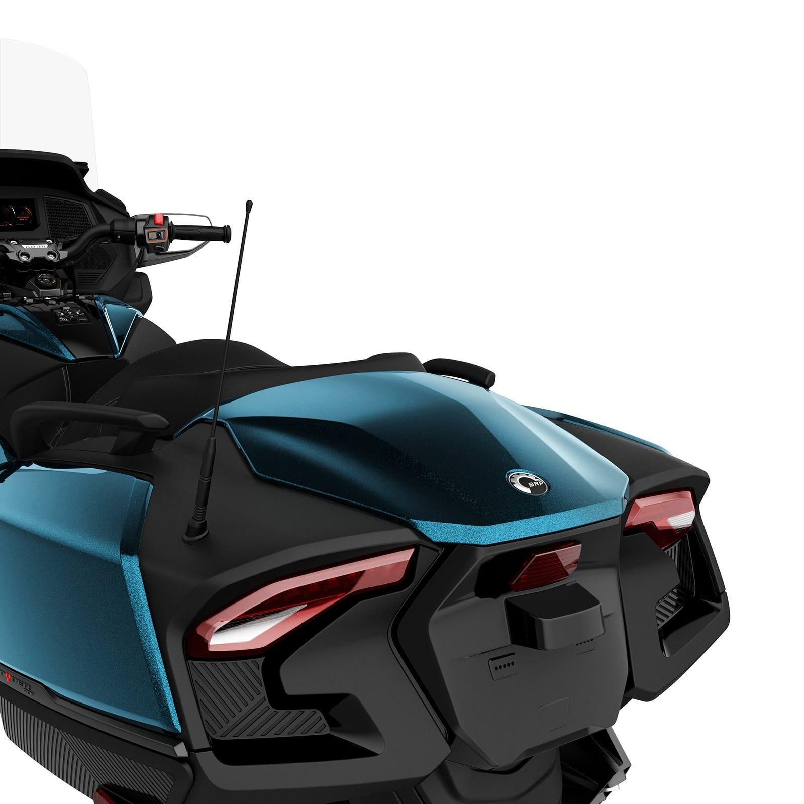 Auta Rear Panel RT Rear Panel